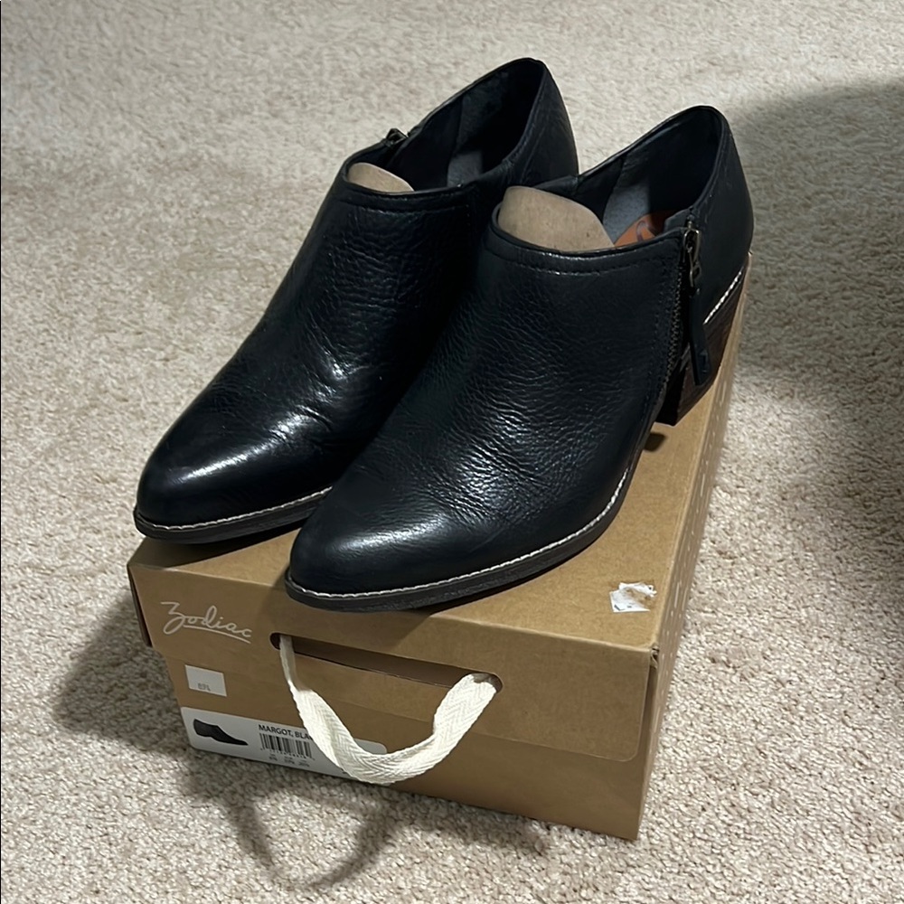 Zodiac Black Ankle Booties Sleek Leather Design